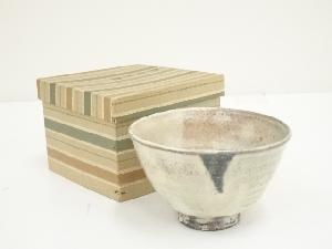作家物　粉引茶碗（箱付）